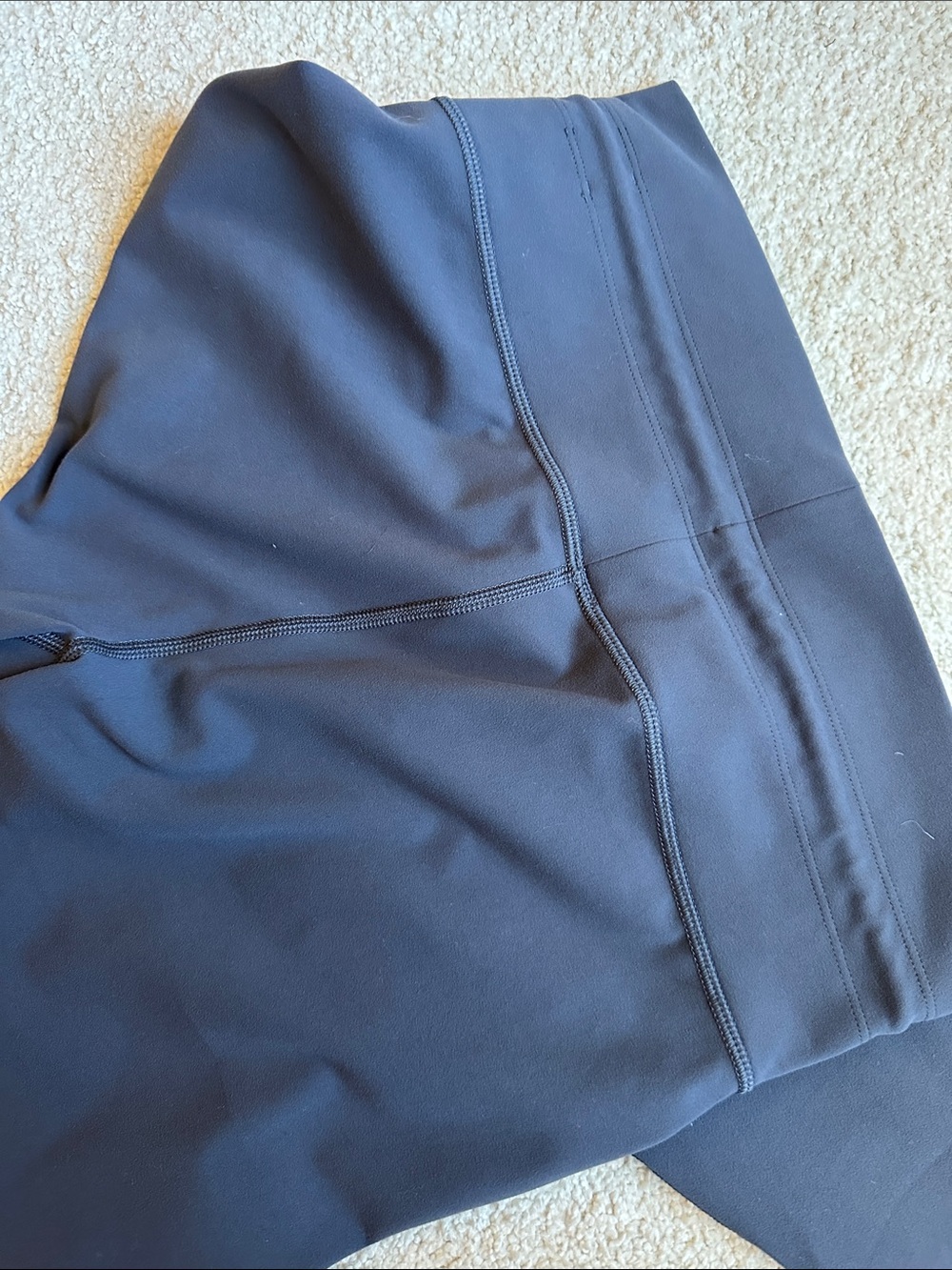 Vuori Women’s Daily Leggings - Picture 4 of 5